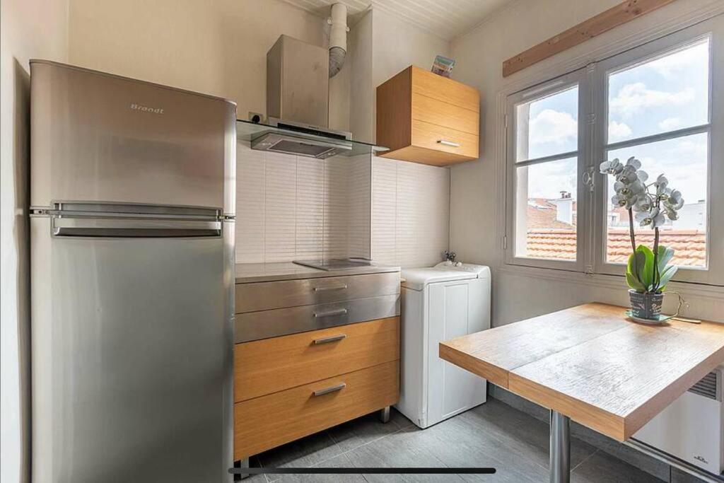 Appartamento Exceptionnel 3 Pieces Art Deco En Dernier Etage Avec Garage Prive Centre Biarritz Esterno foto