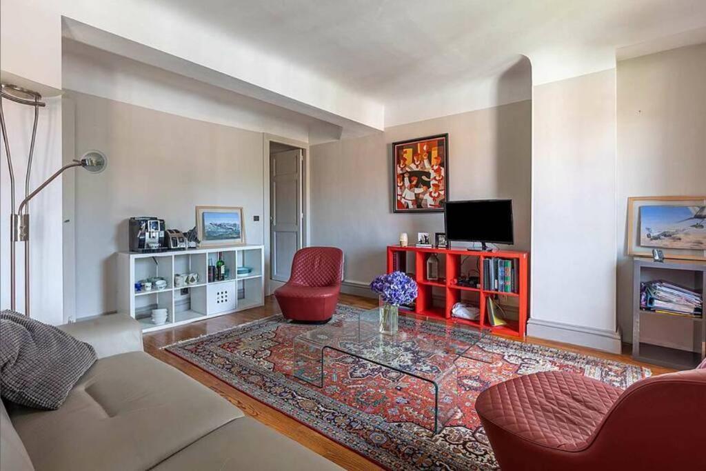 Appartamento Exceptionnel 3 Pieces Art Deco En Dernier Etage Avec Garage Prive Centre Biarritz Esterno foto