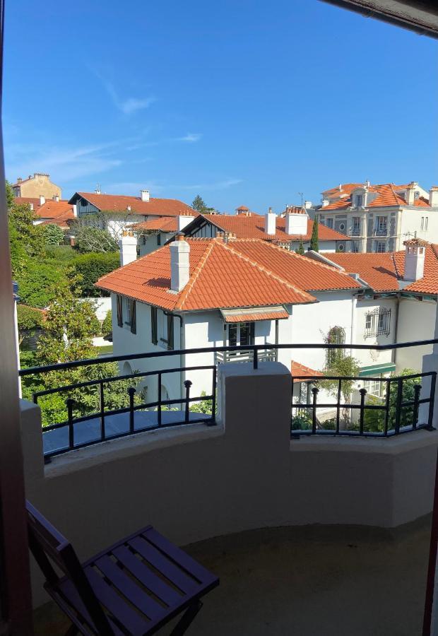 Appartamento Exceptionnel 3 Pieces Art Deco En Dernier Etage Avec Garage Prive Centre Biarritz Esterno foto